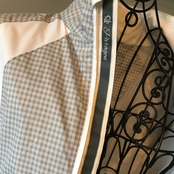 Ladies golf jacket - Picture 4 of 11